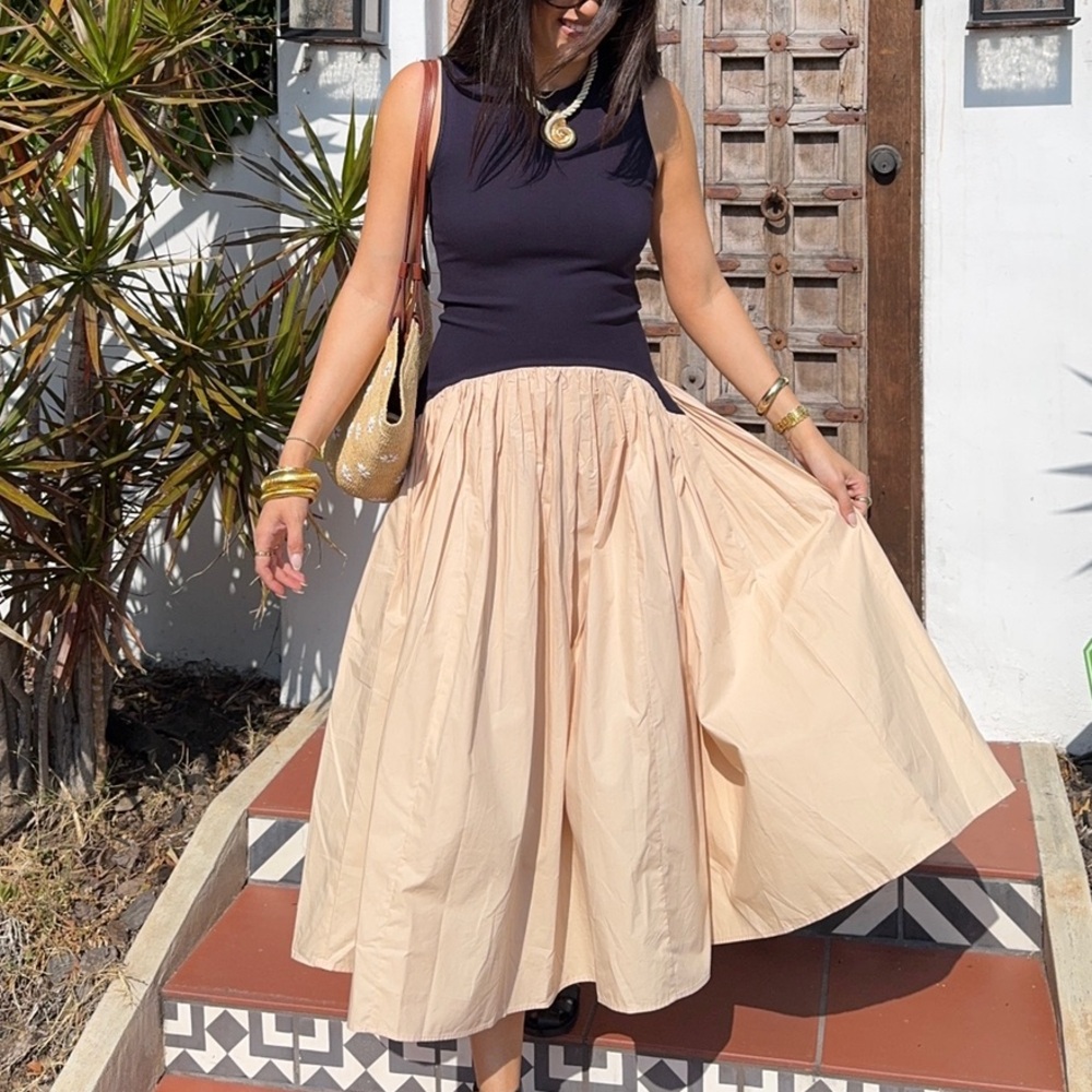 FRENCH CONNECTION DRESS - Picture 3 of 13